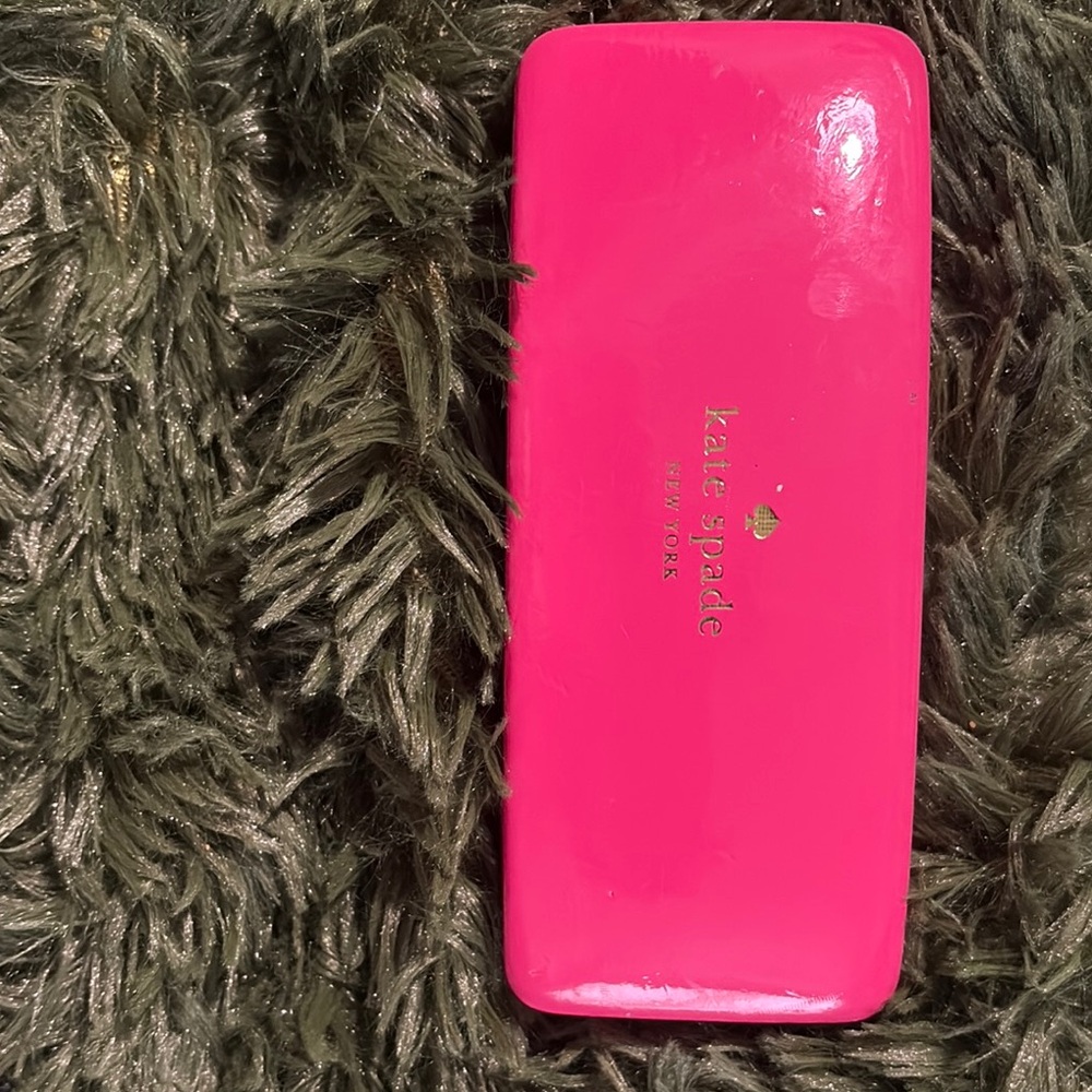 New Kate Spade sunglasses with Pink Protective Sunglasses Case and Sunglasses